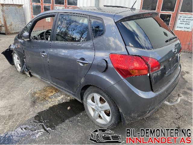 Kia Venga 2010-2017 , Motorkode: R27E, Girkassekode: ZH54