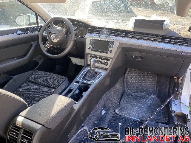 VW Passat 2015-2019 (Fase 1) (B8) (B8), Motorkode: DCXA, Girkassekode: REV