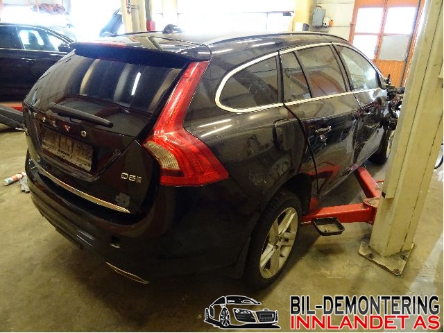 Volvo V60/V60 CC 2013-2018 (Type I, Fase 2) , Motorkode: D5244T17, Girkassekode: D87PHEV