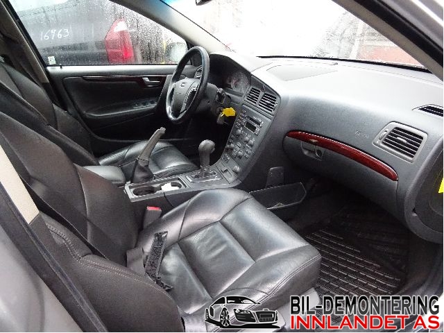 Volvo V70 2000-2004 (Type II, Fase 1) , Motorkode: , Girkassekode: 