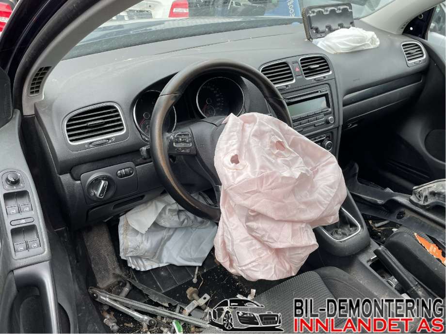VW Golf VI 2008-2012 , Motorkode: CBDC, Girkassekode: KQM