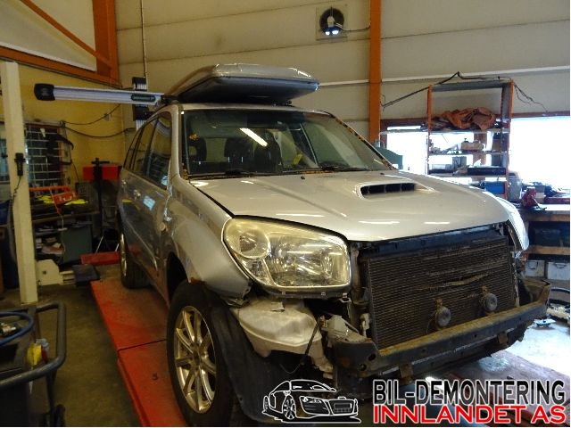 Toyota RAV4 2000-2006 (Type II) , Motorkode: 1CD-FTV, Girkassekode: 30300-42101