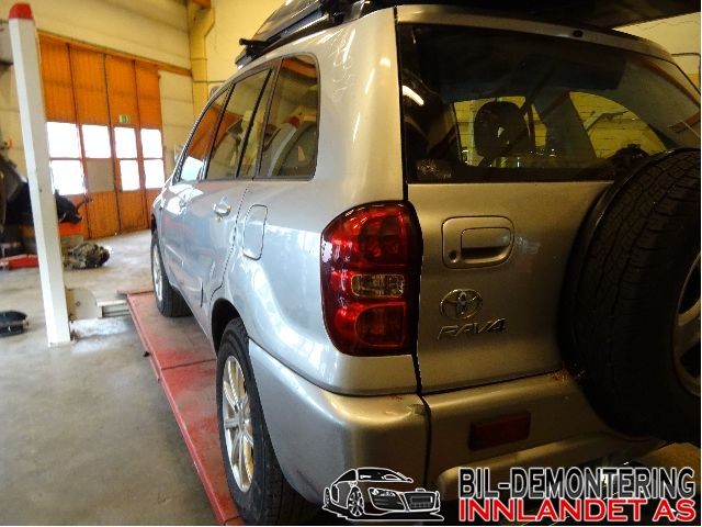 Toyota RAV4 2000-2006 (Type II) , Motorkode: 1CD-FTV, Girkassekode: 30300-42101