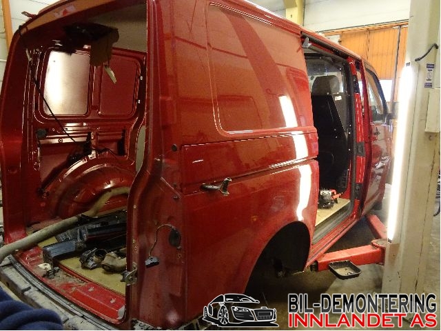 VW Transporter / Caravelle 2009-2015 (Fase 2) (T5) (T5), Motorkode: CAAD, Girkassekode: PCA