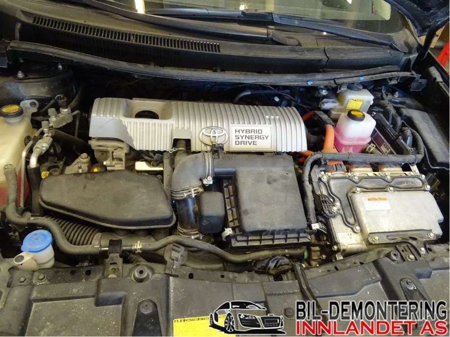 Toyota Auris 2010-2012 (Type I, Fase 2) , Motorkode: 2ZR-FXE, Girkassekode: G110047091