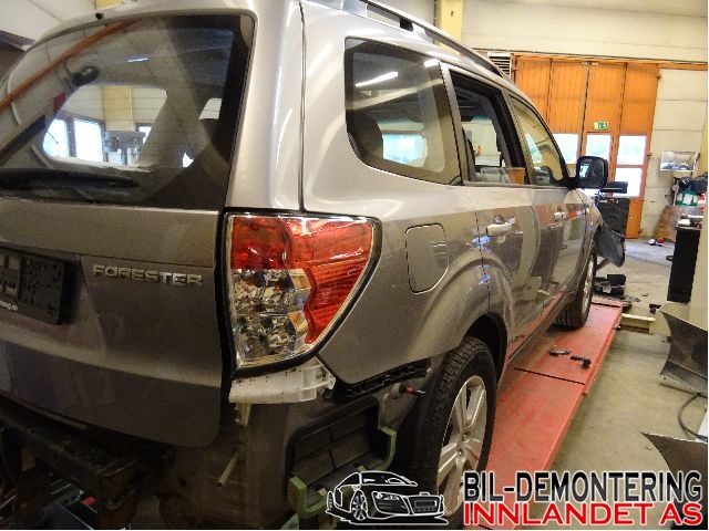 Subaru Forester 2008-2013 (Type III) , Motorkode: EJ20, Girkassekode: 31000AH440
