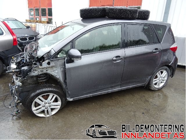 Toyota Verso-S 2011-2015 (COMBI) (COMBI), Motorkode: 1NR-FE, Girkassekode: 3030052831