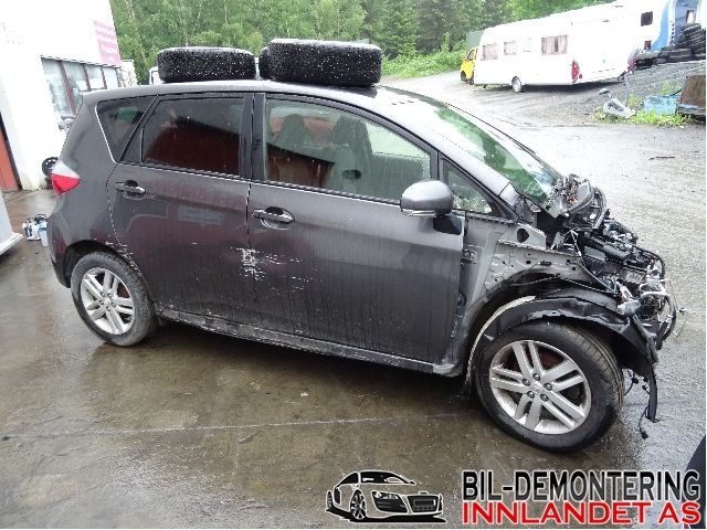 Toyota Verso-S 2011-2015 (COMBI) (COMBI), Motorkode: 1NR-FE, Girkassekode: 3030052831