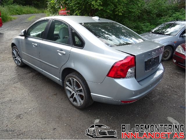 Volvo S40 2008-2012 (Type II, Fase 2) , Motorkode: B4204S4, Girkassekode: 2 5-MAN / MTX75