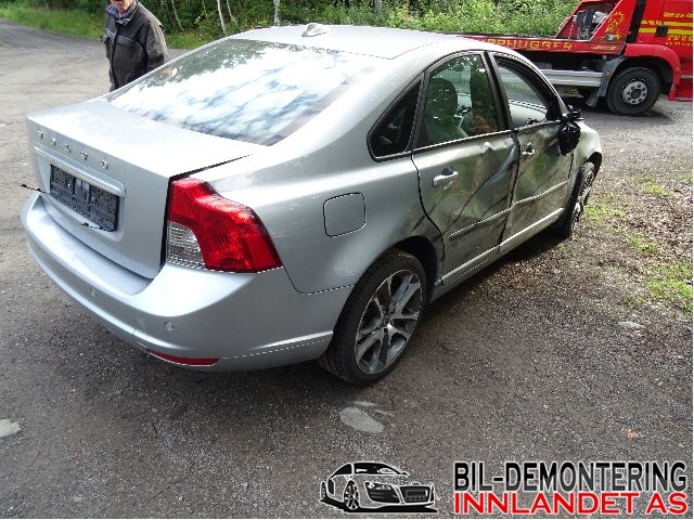 Volvo S40 2008-2012 (Type II, Fase 2) , Motorkode: B4204S4, Girkassekode: 2 5-MAN / MTX75