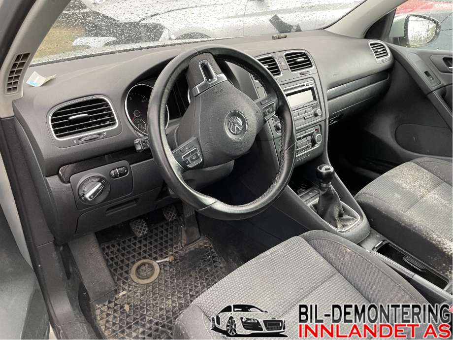 VW Golf VI 2008-2012 delebil , Motorkode: CBDC, Girkassekode: LLL
