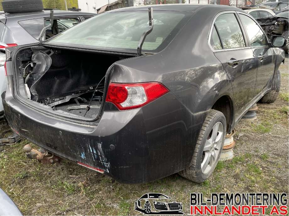 Honda Accord 2008-2015 (Type VIII) , Motorkode: R20A3, Girkassekode: 