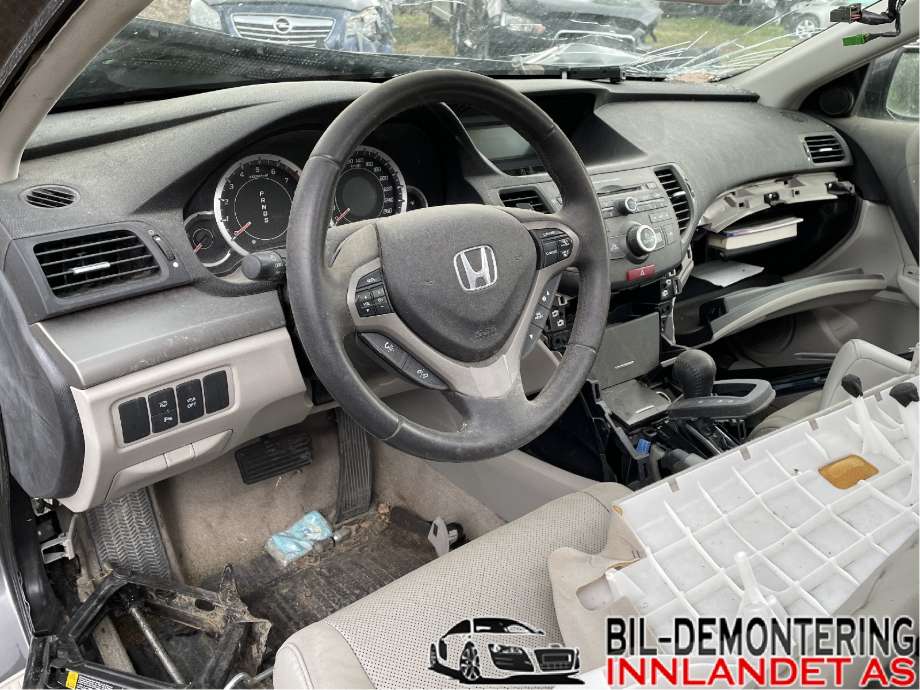 Honda Accord 2008-2015 (Type VIII) , Motorkode: R20A3, Girkassekode: 