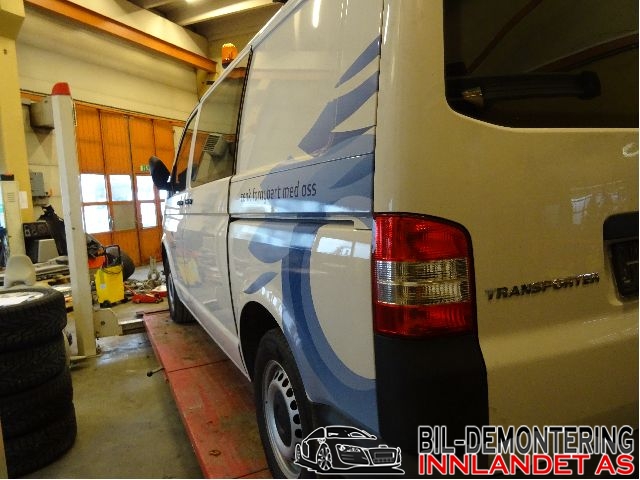 VW Transporter / Caravelle 2009-2015 (Fase 2) (T5) (T5), Motorkode: CAAC, Girkassekode: RLG