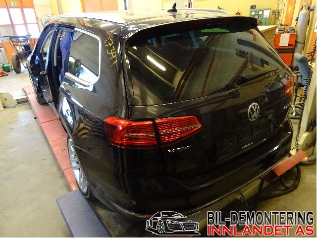 VW Passat 2015-2019 (Fase 1) (B8) (B8), Motorkode: CRLB, Girkassekode: PZN