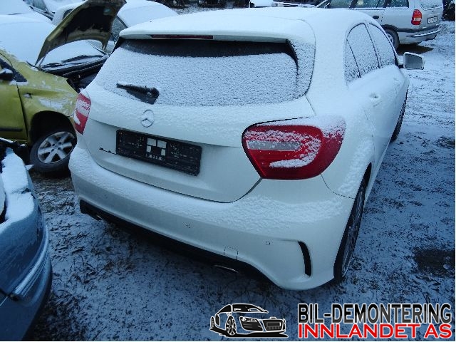 Mercedes A-Klasse 2012-2018 (W176) (W176), Motorkode: A 270 010 15 02, Girkassekode:
