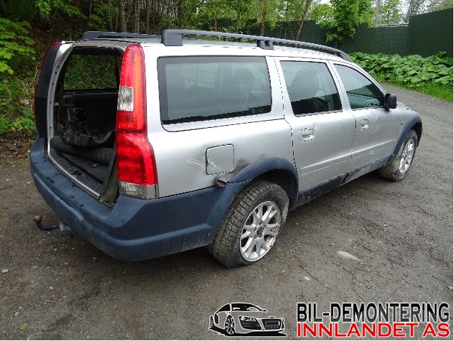Volvo XC70 2001-2004 (Type I, Fase 1) , Motorkode: D5244T, Girkassekode: AW50/51 AWD
