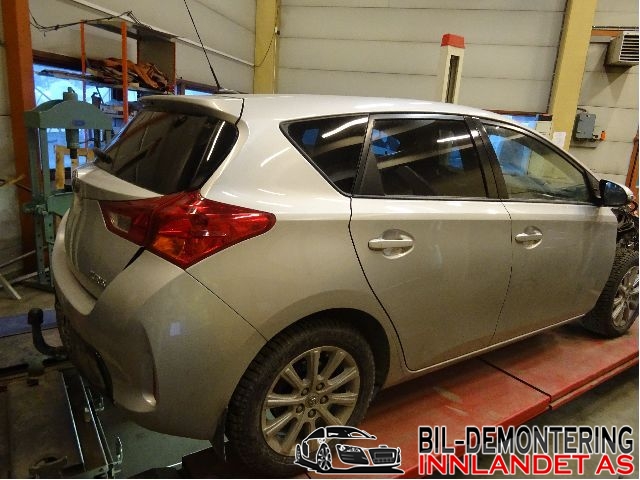 Toyota Auris 2013-2015 (Type II, Fase 1) , Motorkode: 1NDTV, Girkassekode: 3030002150