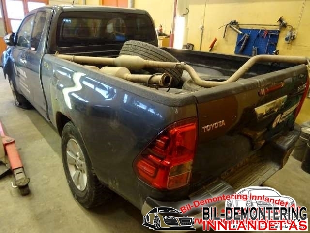 Toyota Hilux 2016-2020 , Motorkode: 2GD-FTV, Girkassekode: 33030-0KD70