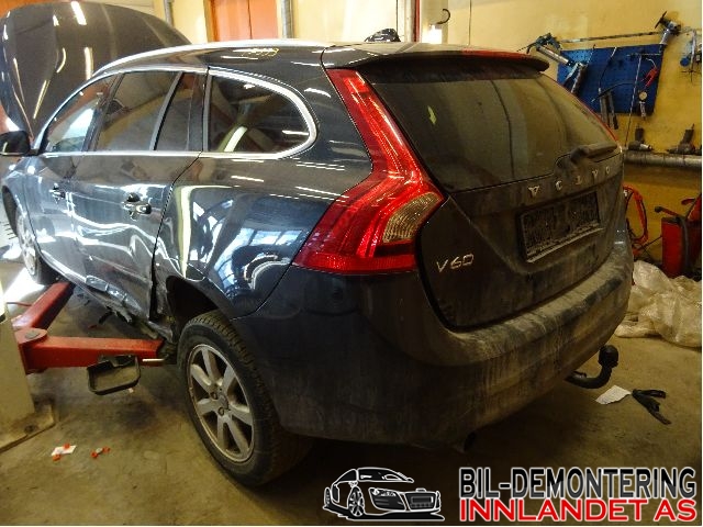 Volvo V60/V60 CC 2013-2018 (Type I, Fase 2) , Motorkode: D4162T, Girkassekode: 
