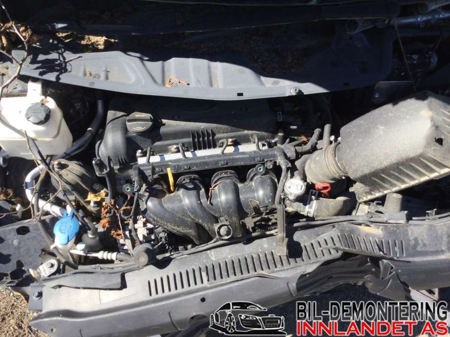 Kia Venga 2010-2017 , Motorkode: G4FC, Girkassekode: P237