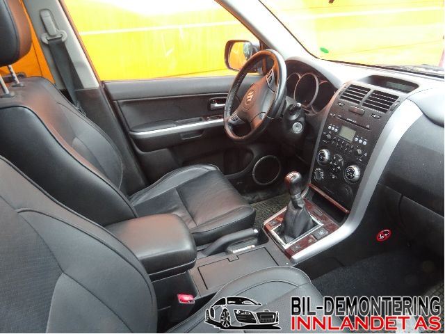 Suzuki Grand Vitara 2005-2015 (Type III) , Motorkode: F9Q, Girkassekode: 24711-67J00