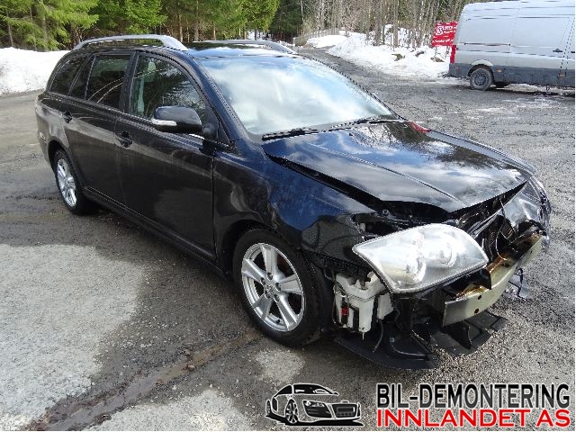 Toyota Avensis 2003-2008 (Type II) , Motorkode: 2AD-FTV, Girkassekode: 303002D150
