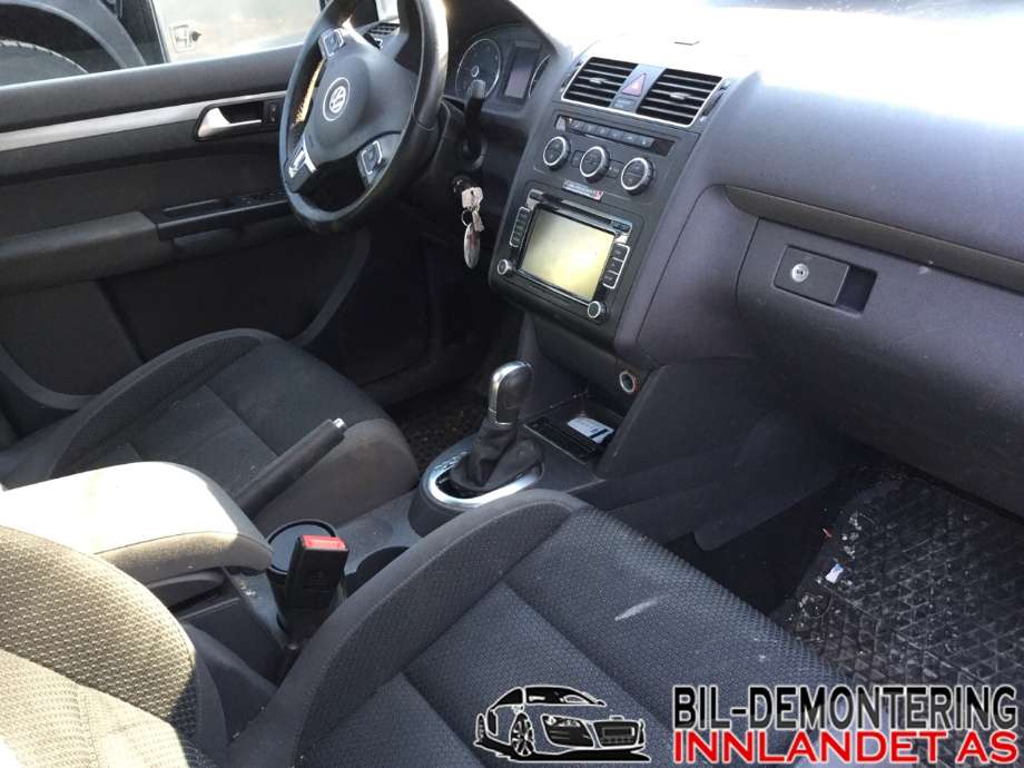 VW Touran 2010-2015 (Type I, Fase 3) , Motorkode: CFHC, Girkassekode: