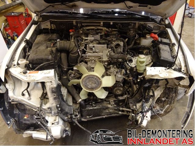 Mitsubishi Pajero 2016-2019 (Type IV, Fase 2) , Motorkode: 4M41, Girkassekode: 2700A130