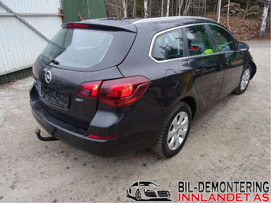 Opel Astra J 2010-2015 , Motorkode: A17DTJ;A17DTJ / LPV, Girkassekode: MZ4
