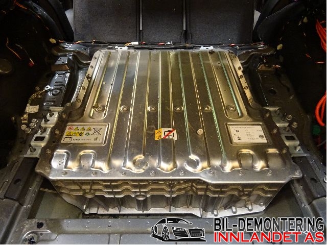 BMW 3-Serie 2012-2018 (F30/F31/F34) (F30/F31/F34), Motorkode: B48-B20A, Girkassekode: GA8P75HZ - ZQA