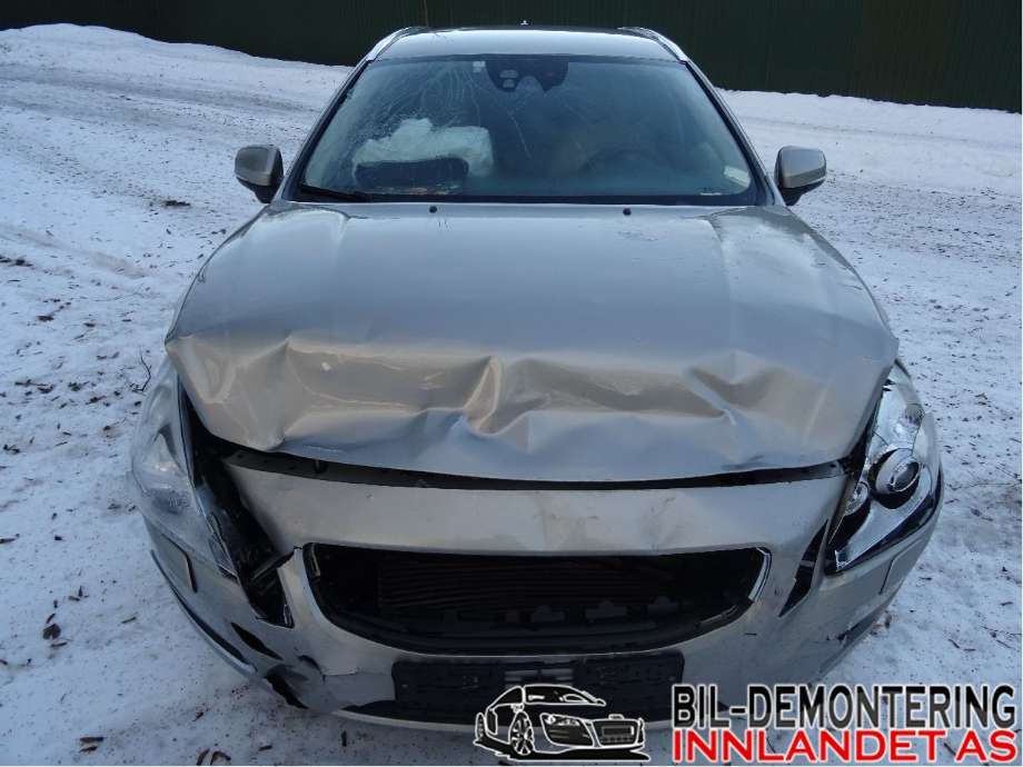 Volvo V60 2010-2013 (Type I, Fase 1) , Motorkode: B4164T3, Girkassekode: MMT6