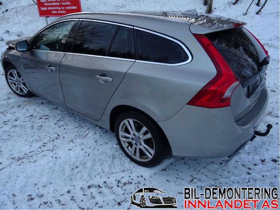 Volvo V60 2010-2013 (Type I, Fase 1) , Motorkode: B4164T3, Girkassekode: MMT6
