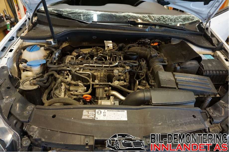 VW Golf VI 2008-2012 , Motorkode: CAYB, Girkassekode: LHW