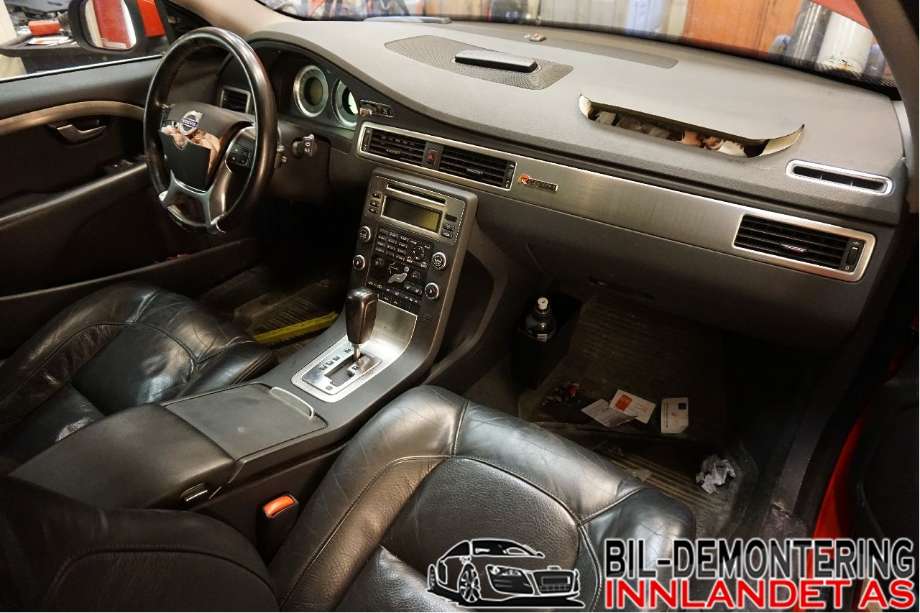 Volvo V70 2007-2013 (Type III, Fase 1) , Motorkode: D5244T14, Girkassekode: 36050882