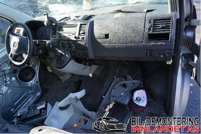 VW Transporter / Caravelle 2009-2015 (Fase 2) (T5) (T5), Motorkode: CFCA, Girkassekode: MAA