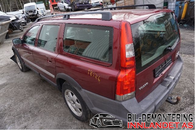 Volvo XC70 2001-2004 (Type I, Fase 1) , Motorkode: D5244T, Girkassekode: AW50 / 51AWD