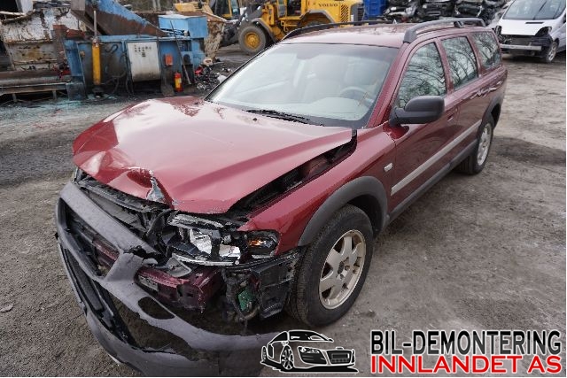 Volvo XC70 2001-2004 (Type I, Fase 1) , Motorkode: D5244T, Girkassekode: AW50 / 51AWD