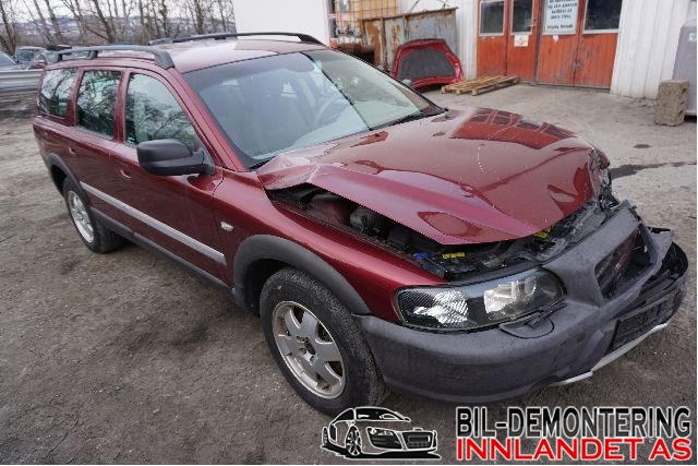 Volvo XC70 2001-2004 (Type I, Fase 1) , Motorkode: D5244T, Girkassekode: AW50 / 51AWD