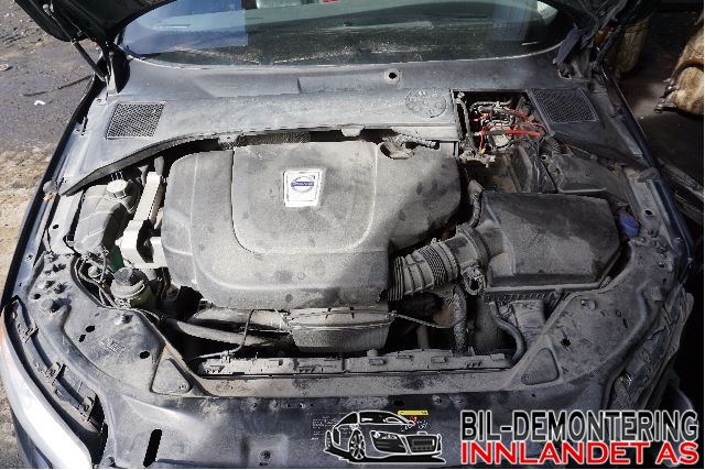 Volvo XC70 2008-2013 (Type II, Fase 1) , Motorkode: D5244T16, Girkassekode: TF-80SC AWD