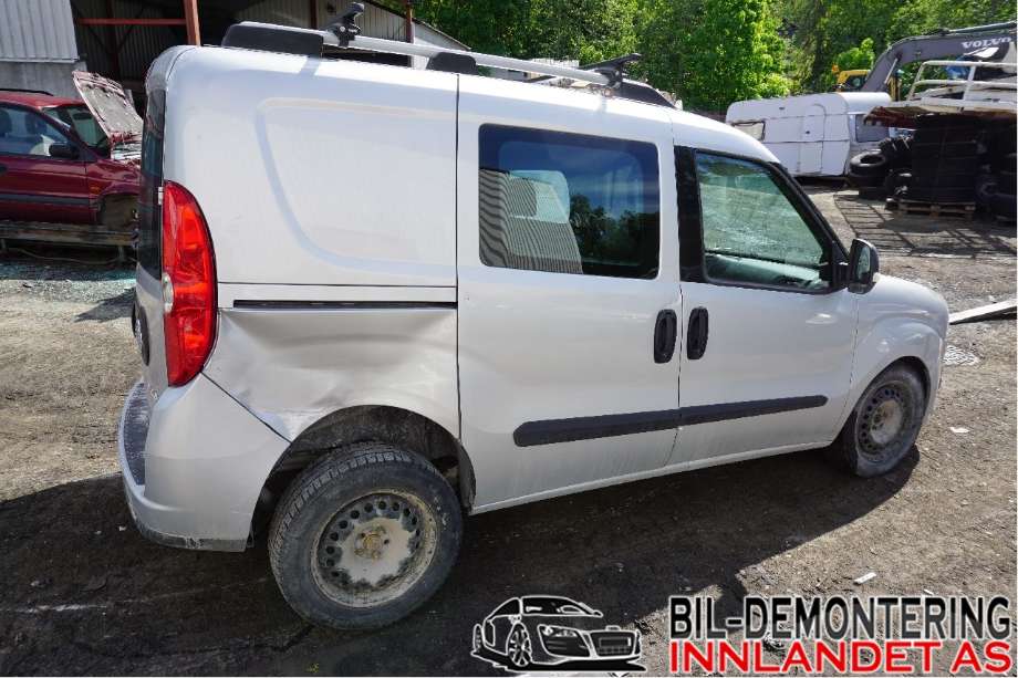 Opel Combo D 2012-2018 delebil , Motorkode: A13FD, Girkassekode: MML