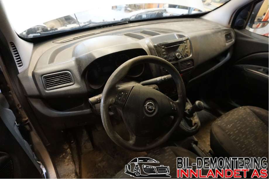 Opel Combo D 2012-2018 delebil , Motorkode: A13FD, Girkassekode: MML