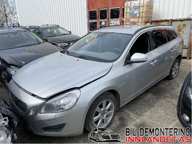 Volvo V60, 2010-2013 (Type I, Fase 1)  delebil , Motorkode: D4162T, Girkassekode: 36051127