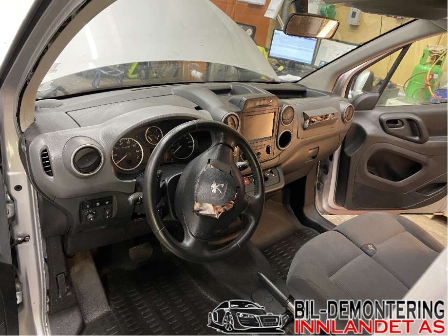 Peugeot Partner 2015-2019 (Type II, Fase 2) delebil , Motorkode: BHY, Girkassekode: 16 122 418 80
