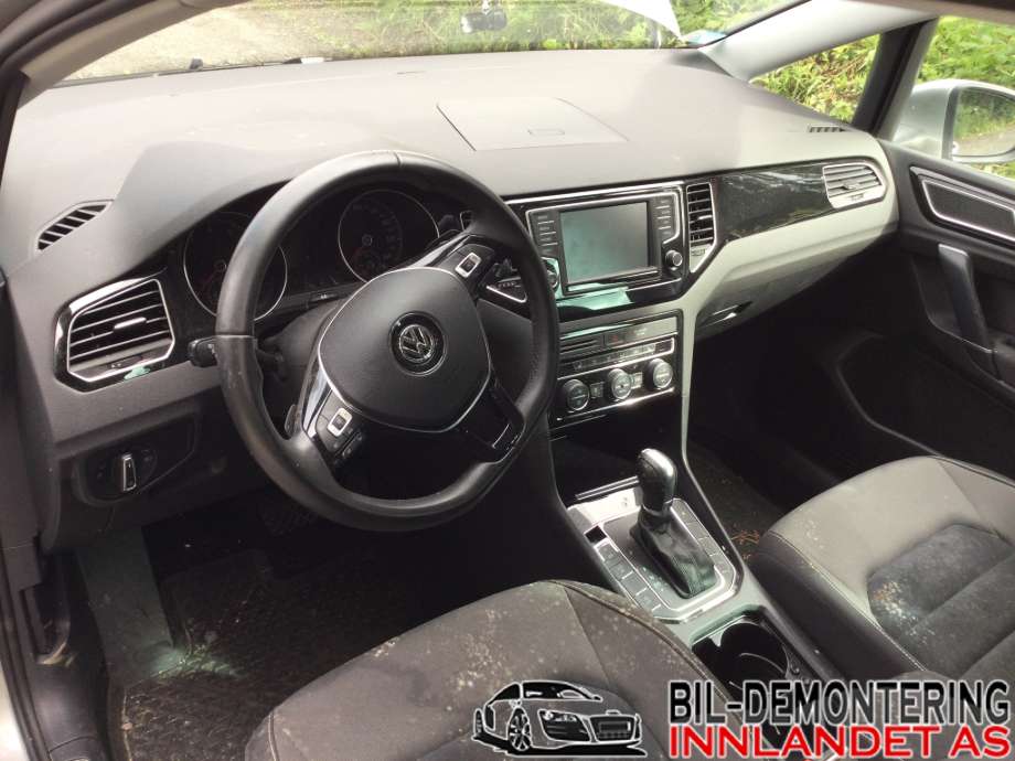 VW Golf Sportsvan 2014-2018 , Motorkode: CZDA, Girkassekode: SMQ