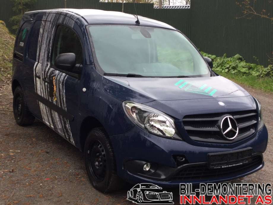 Mercedes Citan 2012-2021 (W415) (W415), Motorkode: OM607.951;OM607.951 A0268767, Girkassekode: D700710 - SG - GM
