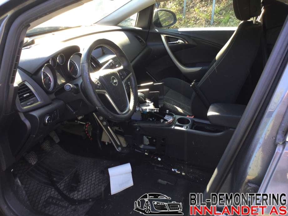 Opel Astra J 2010-2015 delebil , Motorkode: A17DTC;A17DTE, Girkassekode: MF3