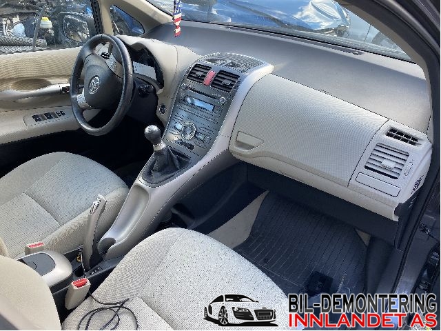 Toyota Auris 2007-2010 (Type I, Fase 1) , Motorkode: 1ZR-FE, Girkassekode: 3030002100