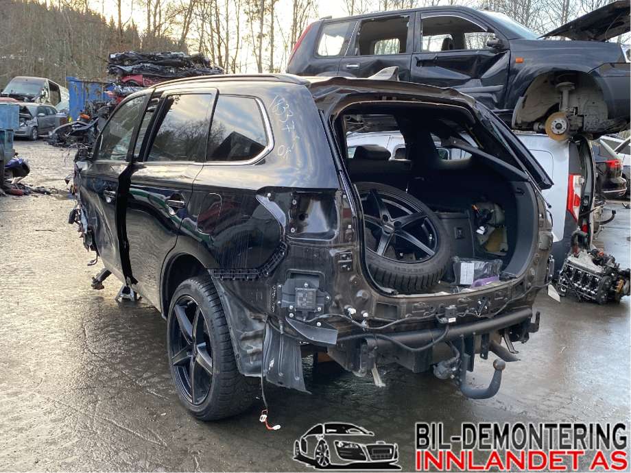 Mitsubishi Outlander 2015-->> (Type III, Fase 2) , Motorkode: 4B12, Girkassekode: F1EKA
