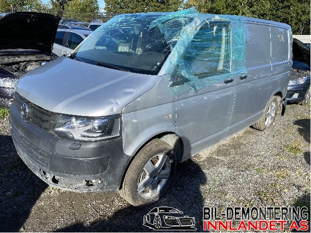 VW Transporter / Caravelle 2009-2015 (Fase 2) (T5) (T5), Motorkode: CFCA, Girkassekode: NZR